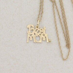 14k Yellow Gold Best Mom Diamond Necklace 18" Chain